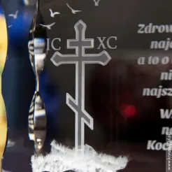 Statuetka szklana Krzyż Prawosławny 3D